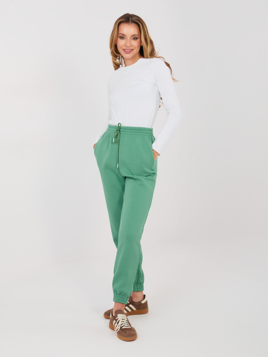 Pistáciové teplákové nohavice s vysokým pásom