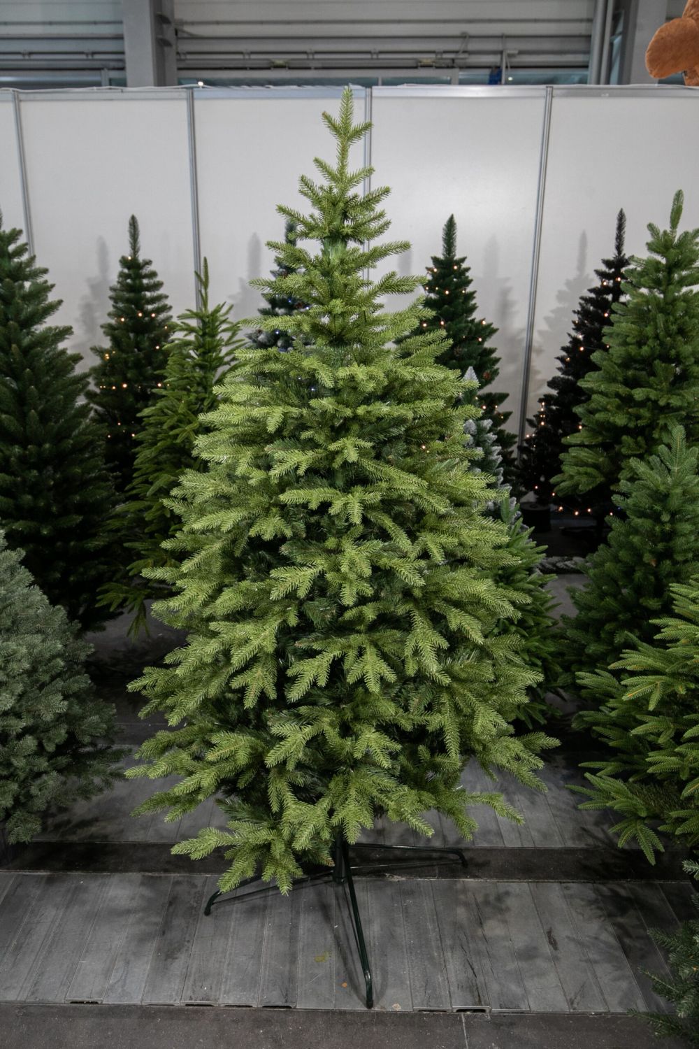 Vianočný stromček Smrek NORDIC 220 cm