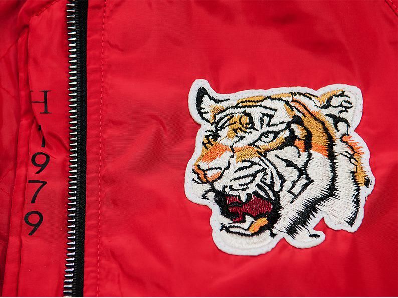 Červená bomber bunda W556