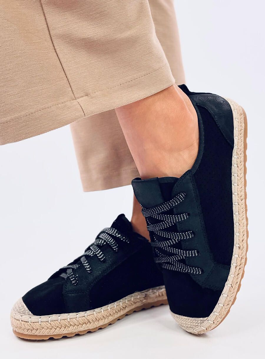 Čierne semišové espadrilky na šnurovanie