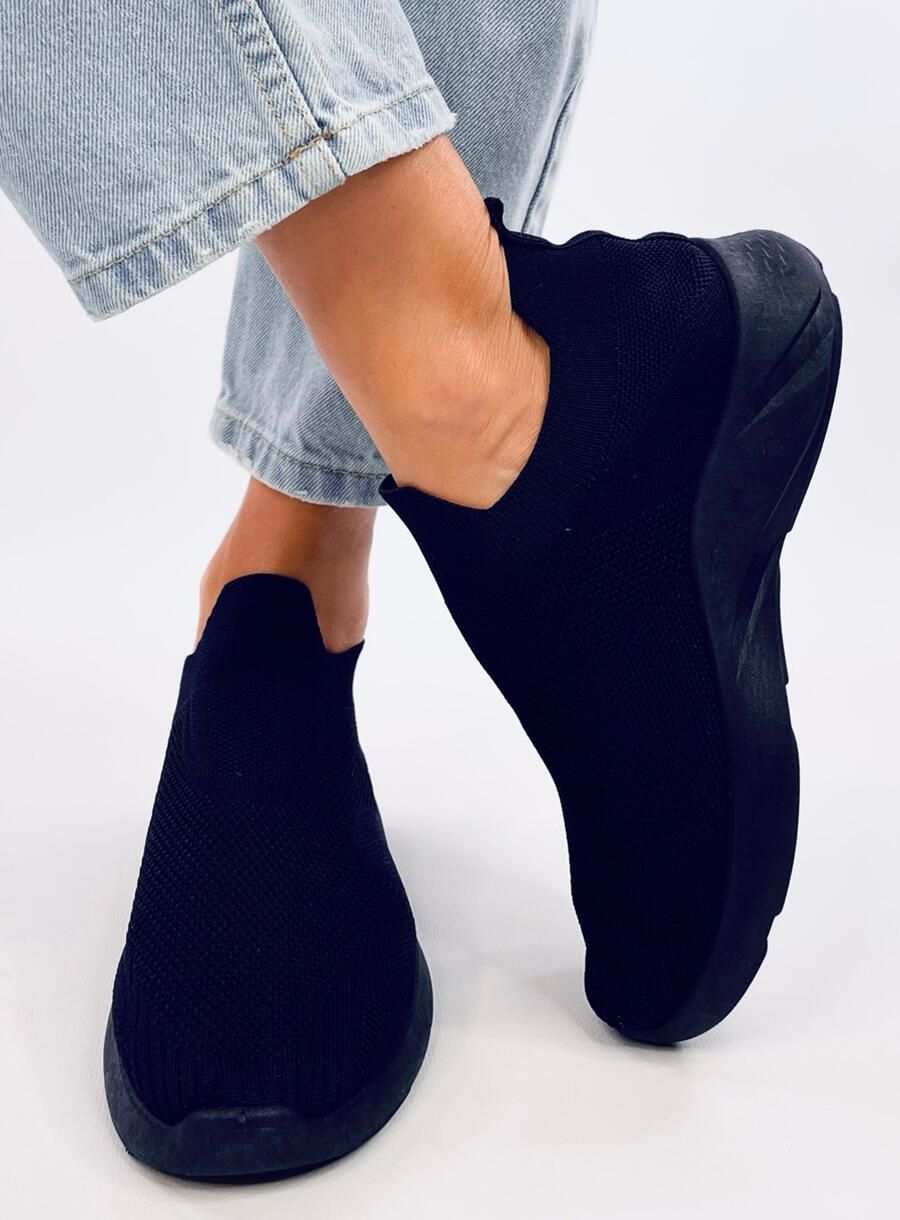 Tenisky typu slip-on námornícke modré