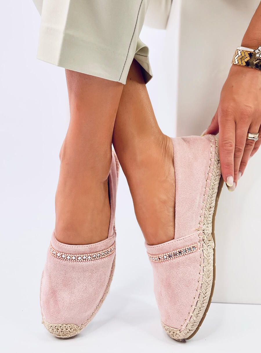 Svetloružové semišové espadrilky s kamienkami
