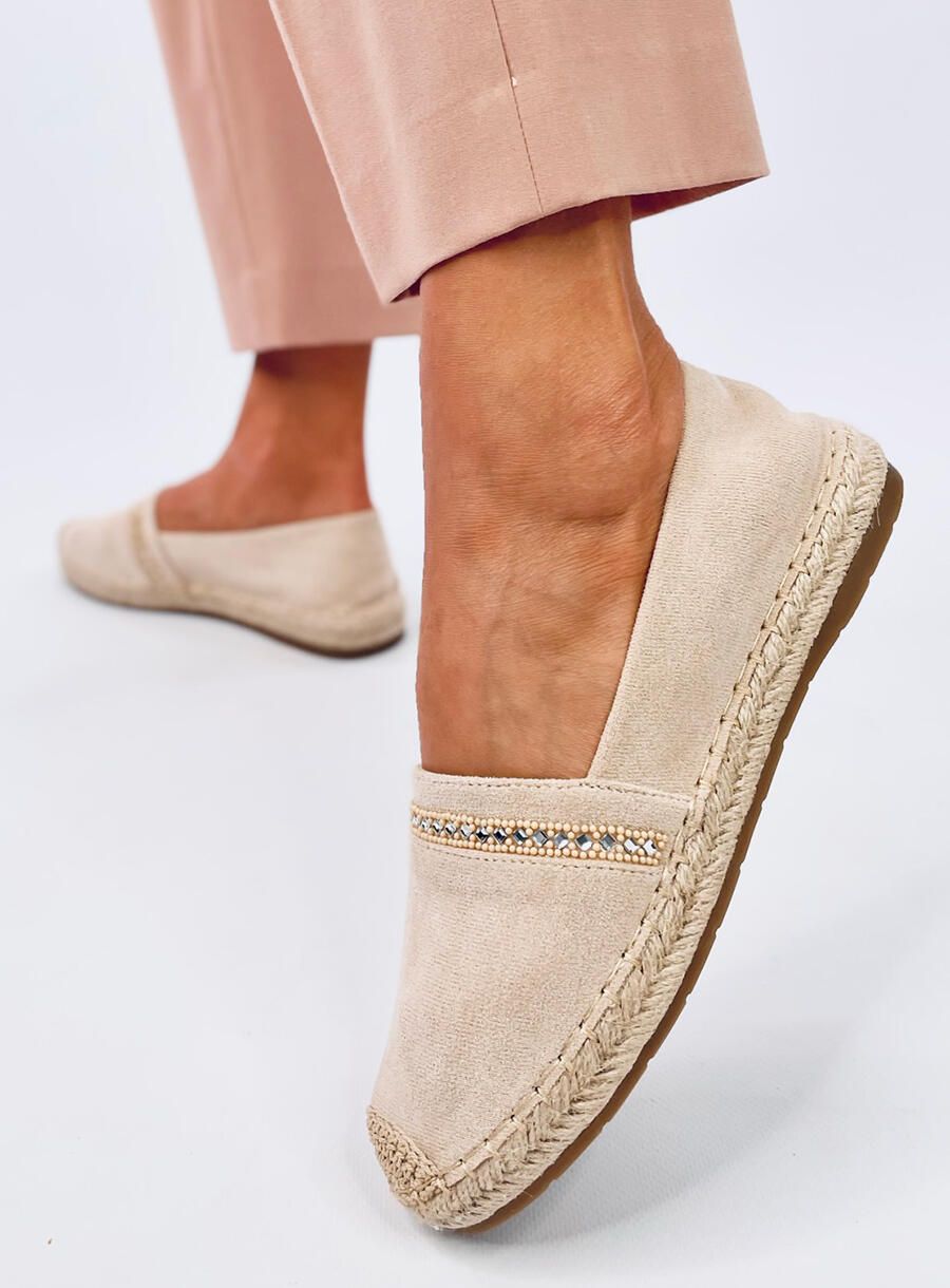Béžové semišové espadrilky s kamienkami