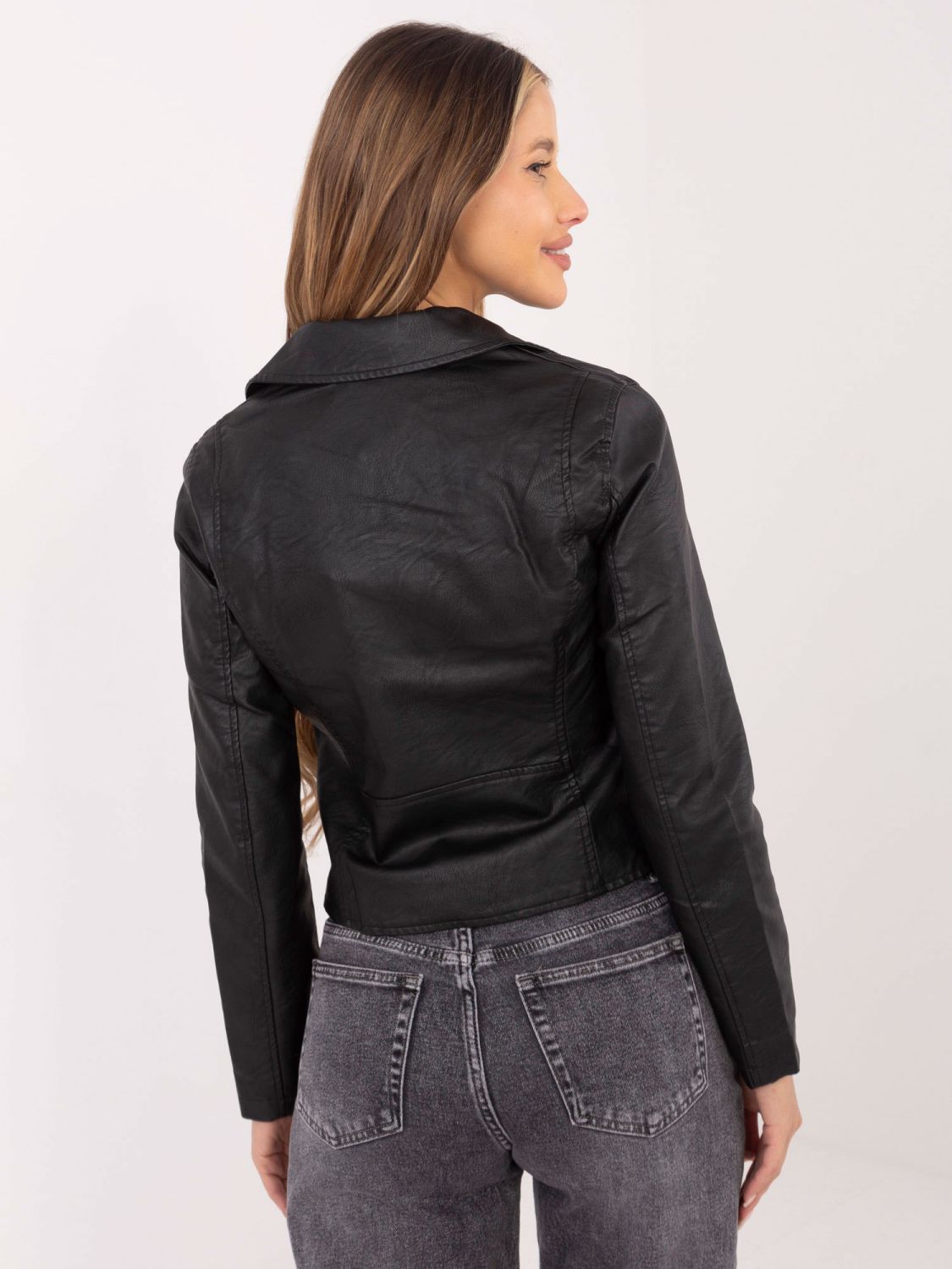 Čierna dámska koženková bunda