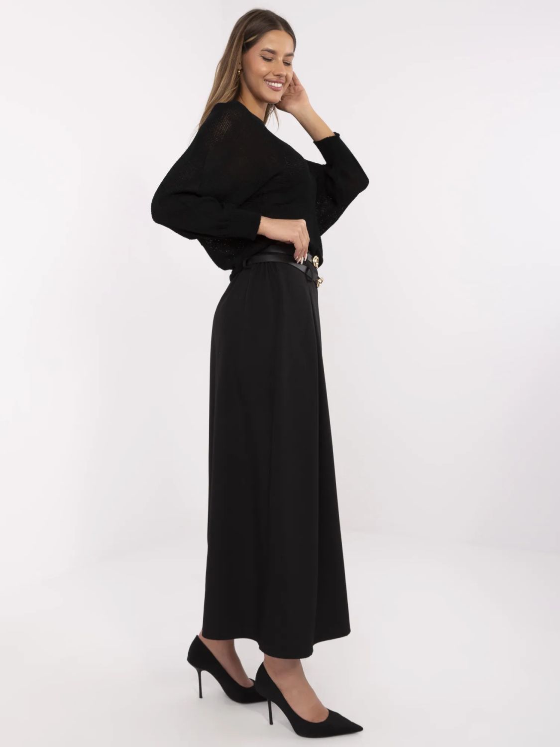 Elegantná maxi sukňa v čiernej farbe