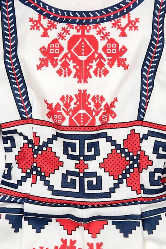 Vzorované šaty FOLK