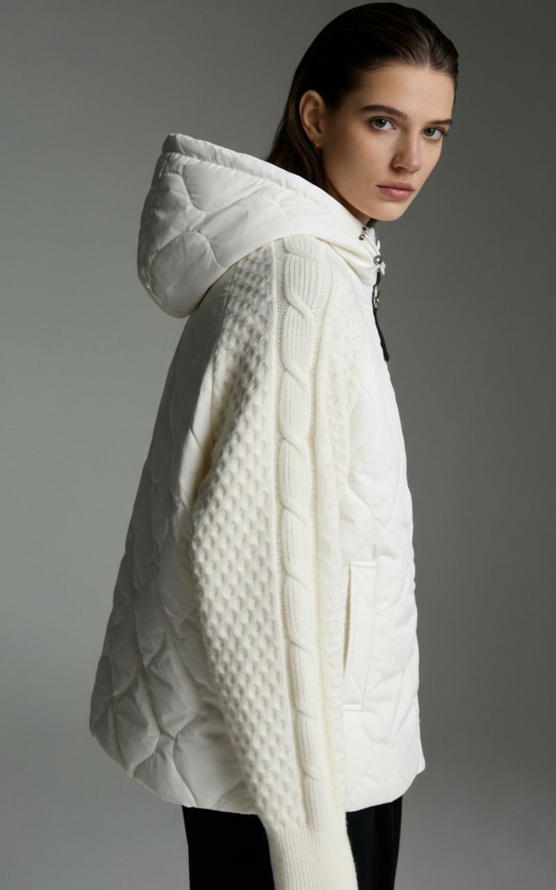 Ecru prechodná bunda s pletenými rukávmi