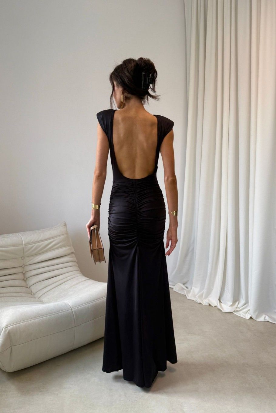 Aurelia – čierne maxi šaty