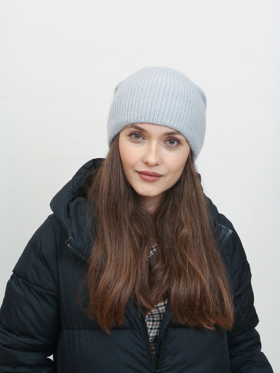Sivá pletená čiapka