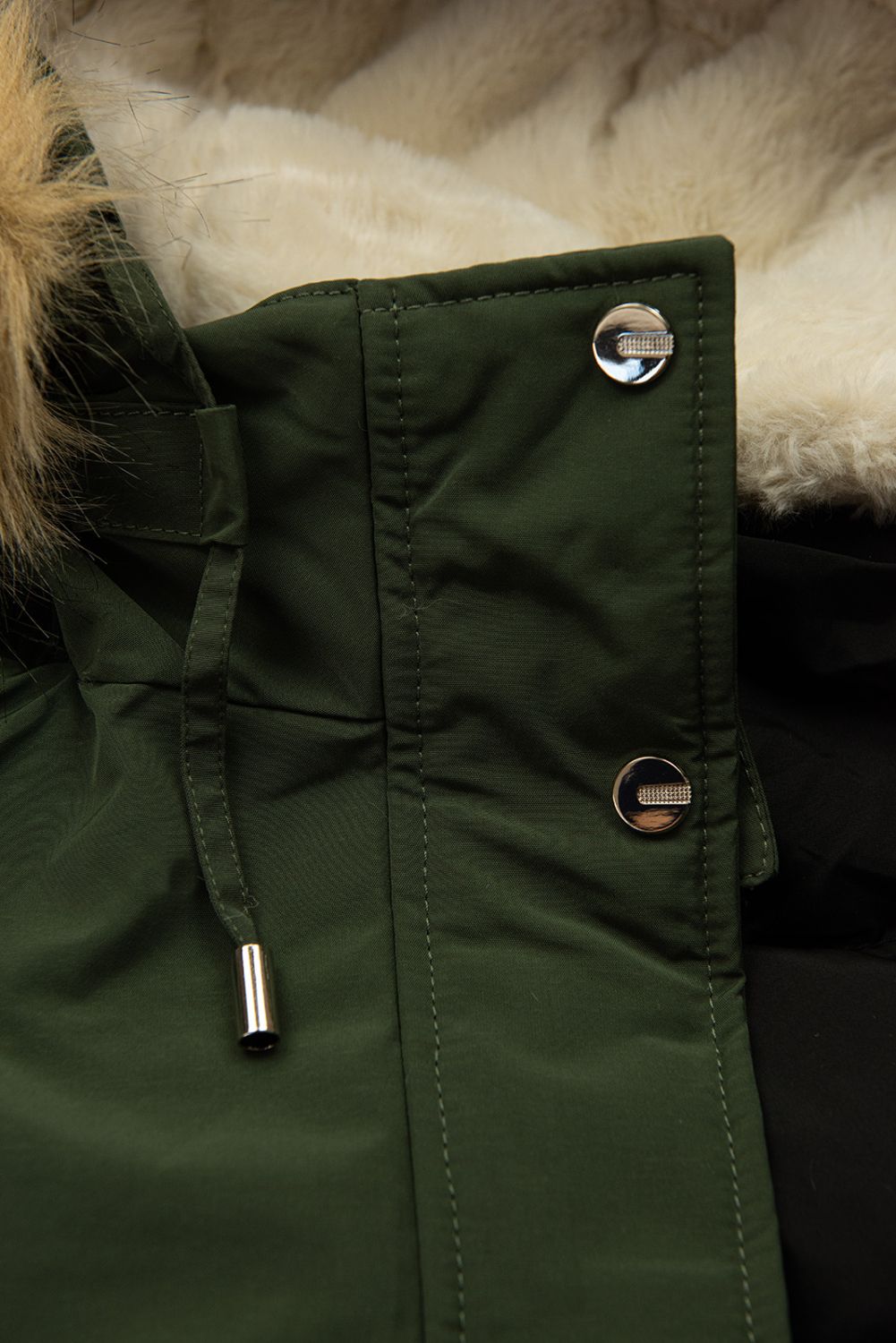 Klasická zimná parka army zelená/béžová