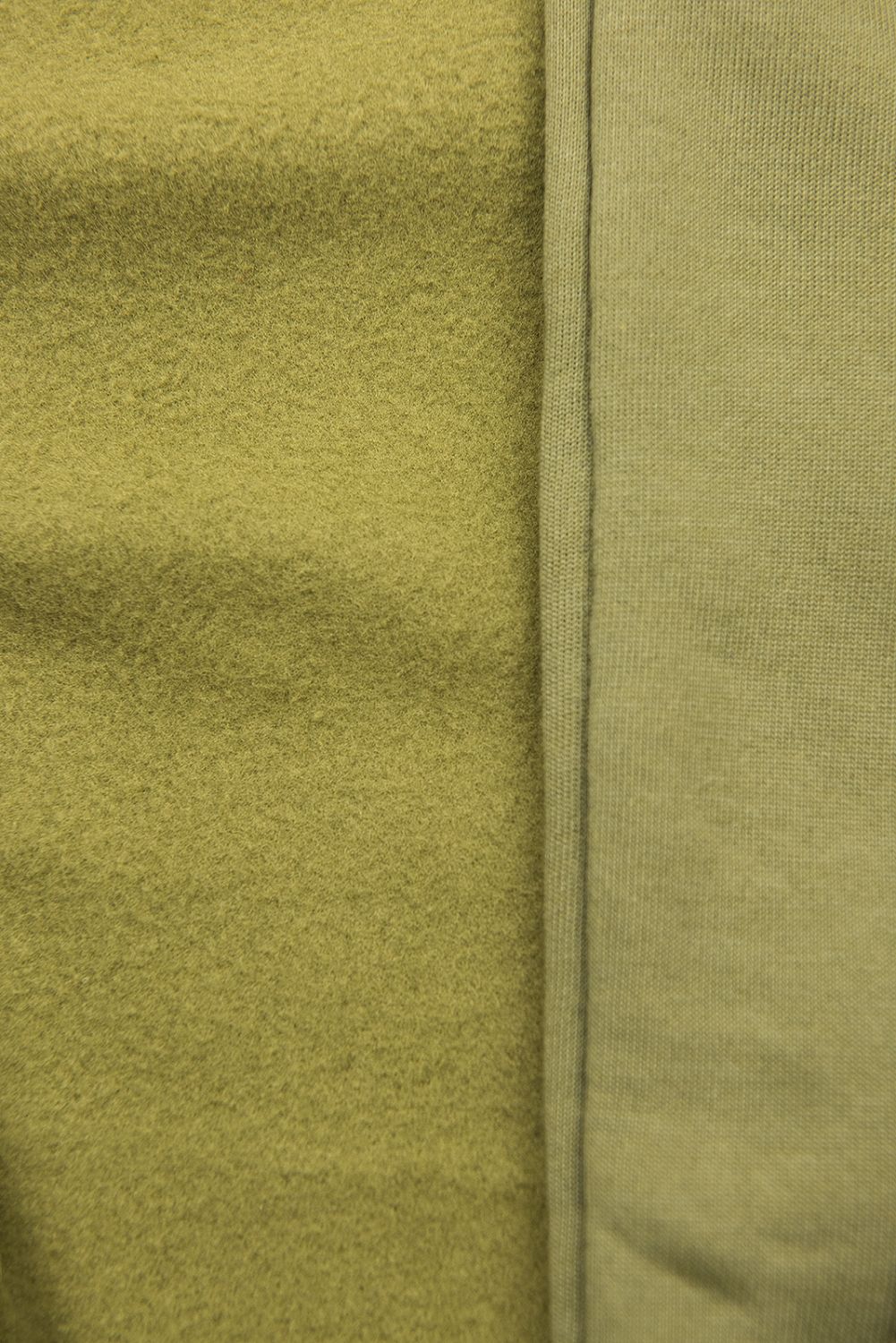 Khaki predĺžená mikina na zips