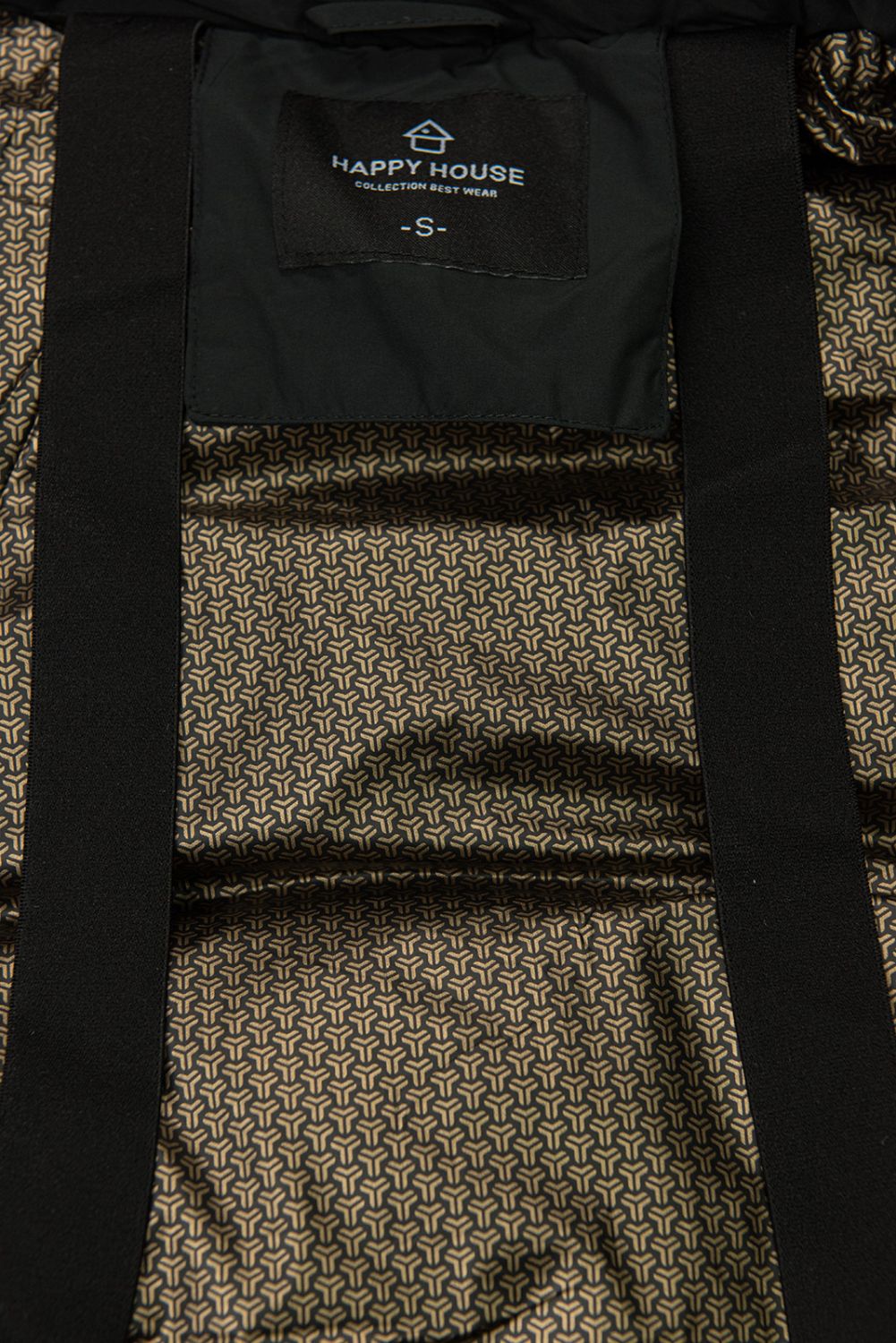 Čierna dámska zimná bunda s kapucňou