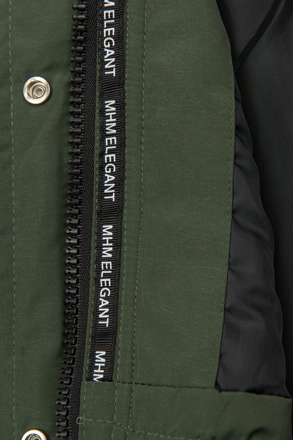 Khaki prechodná parka s čiernou podšívkou