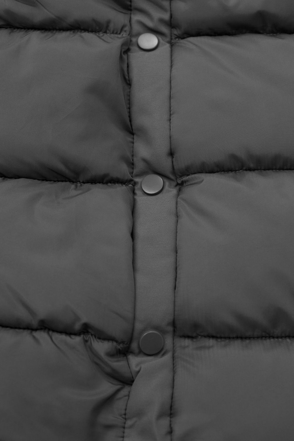 Sivá dlhá zimná bunda s kožušinou