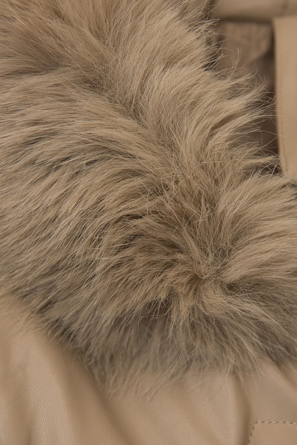 Zimný koženkový kabát s umelou kožušinou, béžový