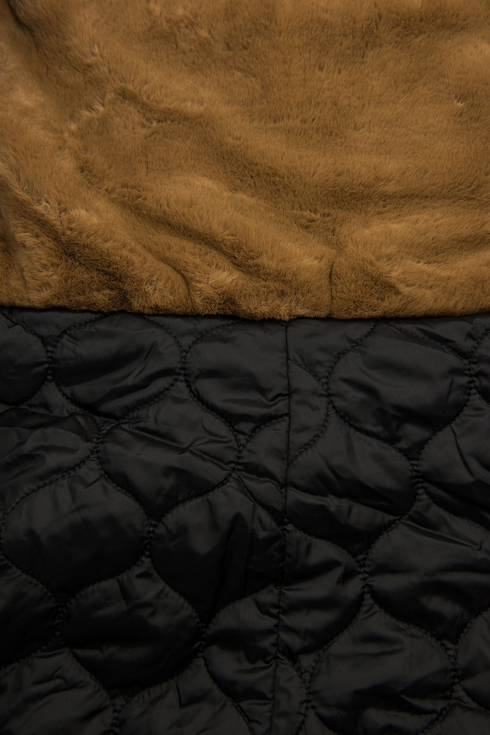 Prechodná parka so zateplením čierna