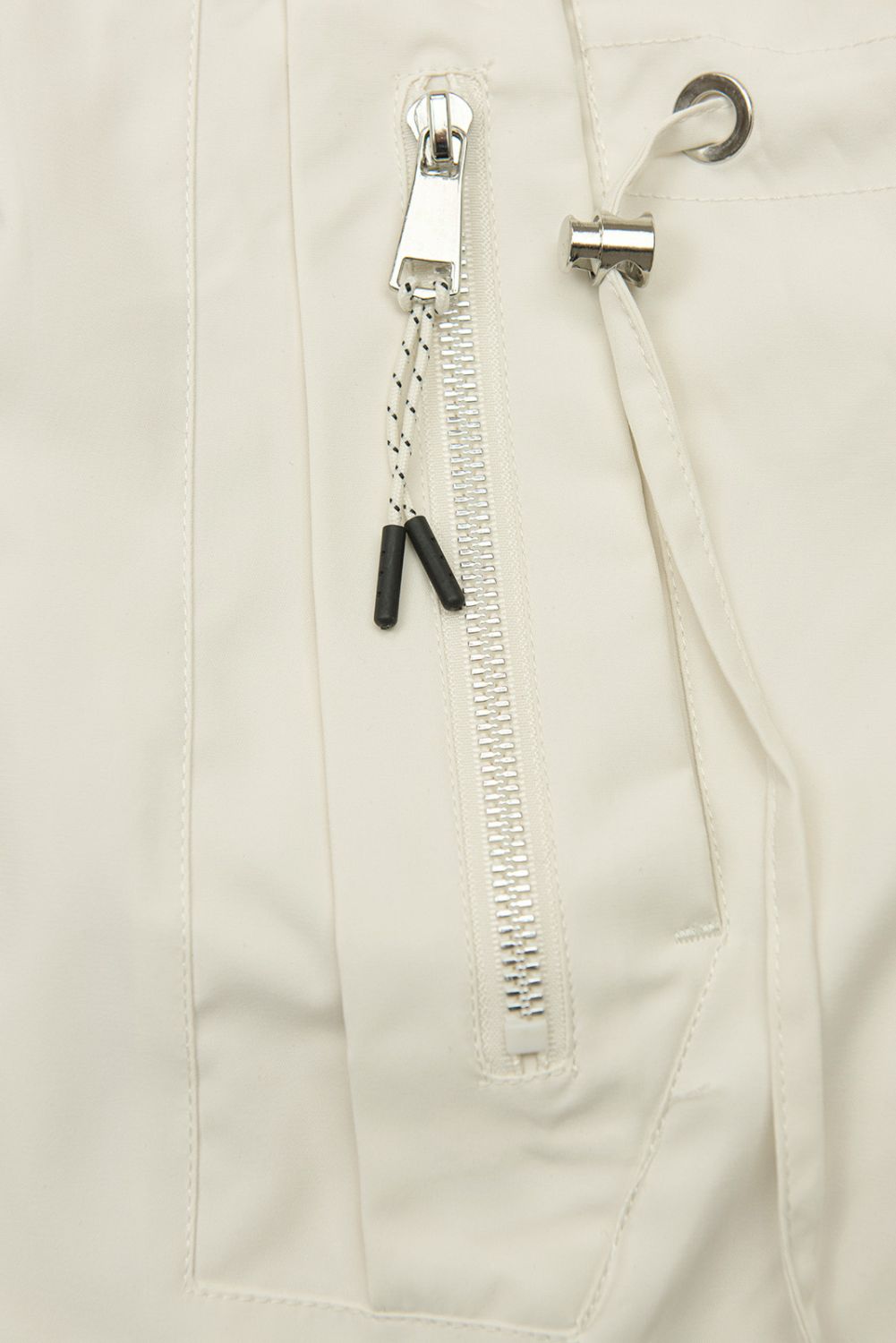 Predĺžená parka s potlačou v kapucni ecru