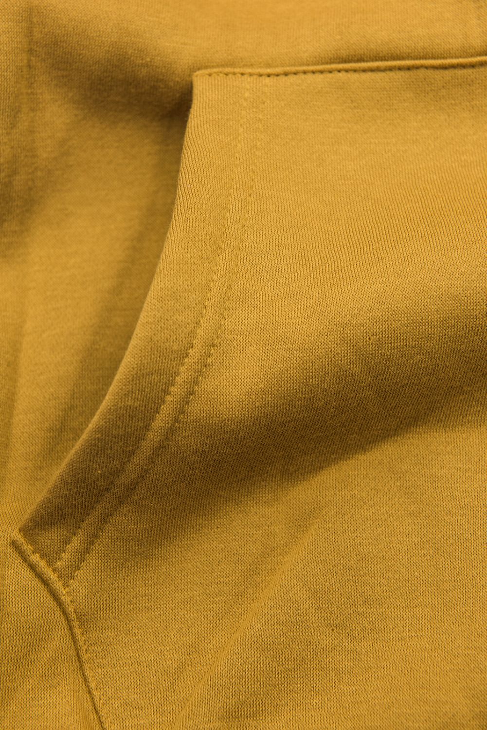 Mustard mikina so zamatovou kapucňou