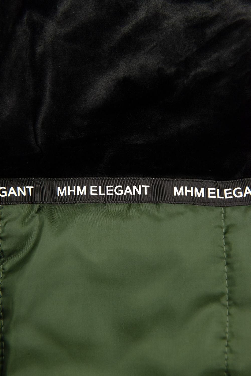 Army zelená parka s odopínateľnou umelou kožušinou