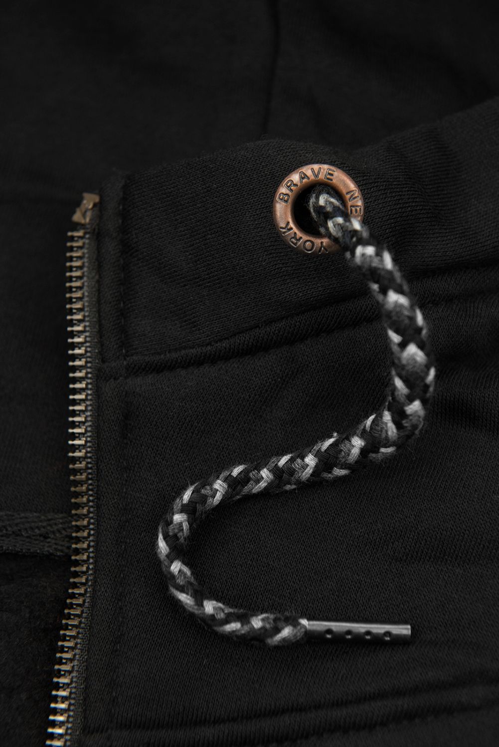 Čierna predĺžená mikina na zips