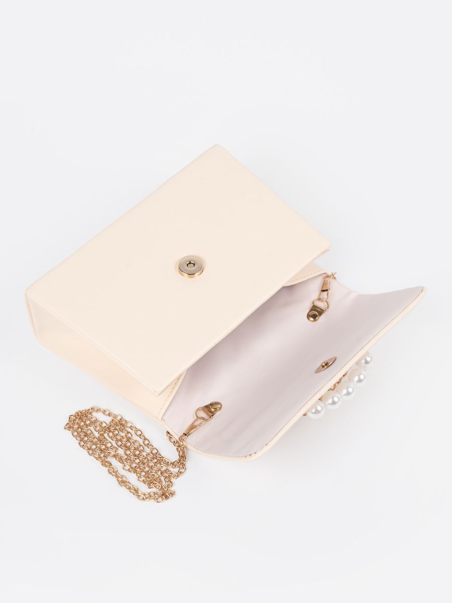 Elegantná malá béžová kabelka