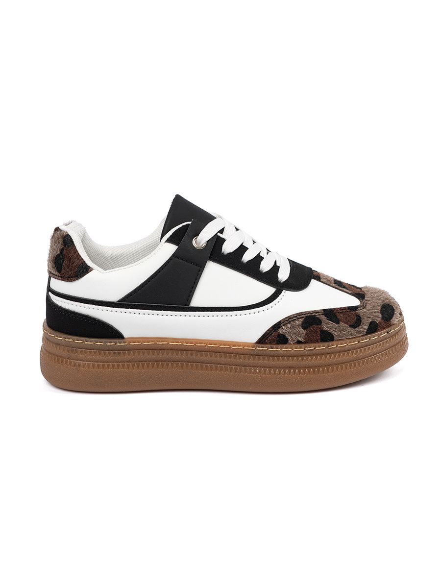 Bielo-čierne sneakersy s leopardím vzorom