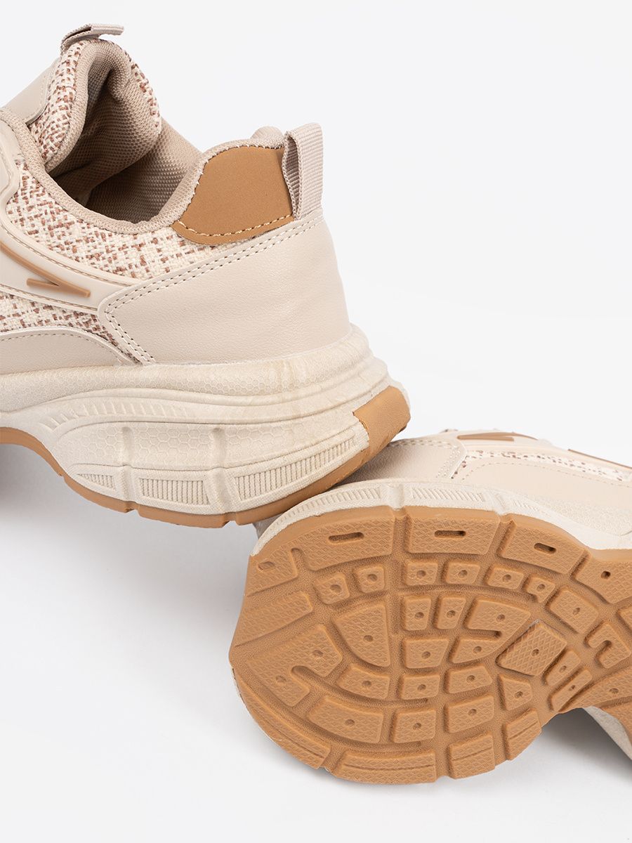 Svetlobéžové dámske sneakersy na platforme