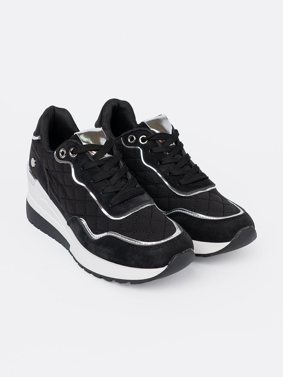 Čierne dámske sneakersy na platforme