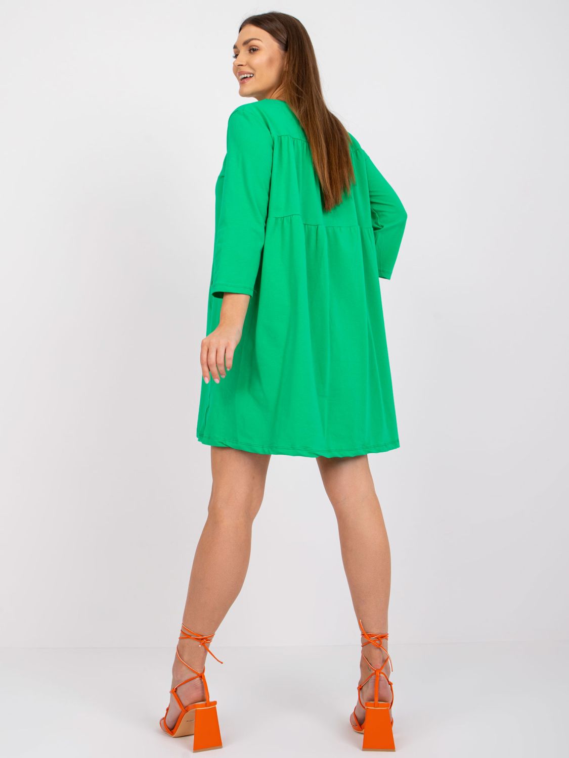 Oversize zelené šaty
