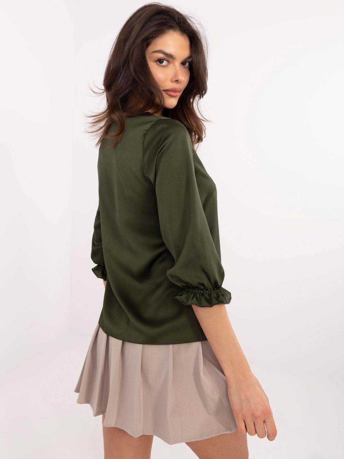 Elegantná blúzka s 3/4 rukávom v khaki