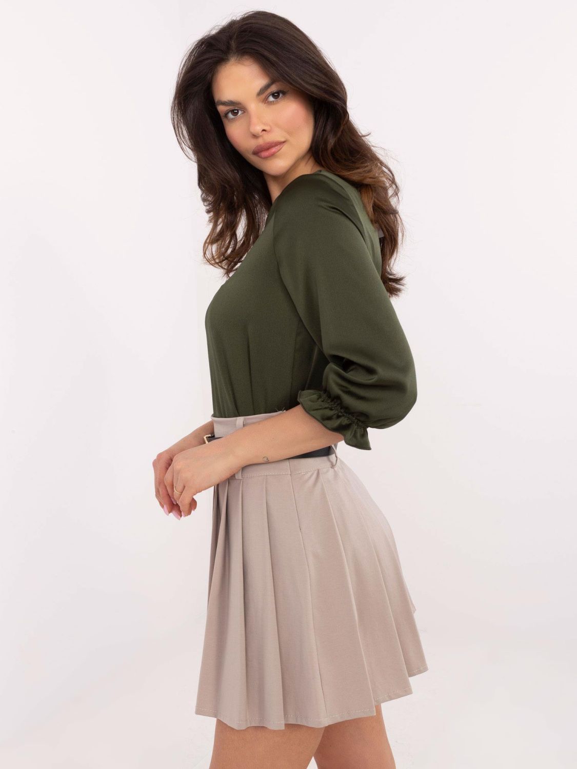 Elegantná blúzka s 3/4 rukávom v khaki