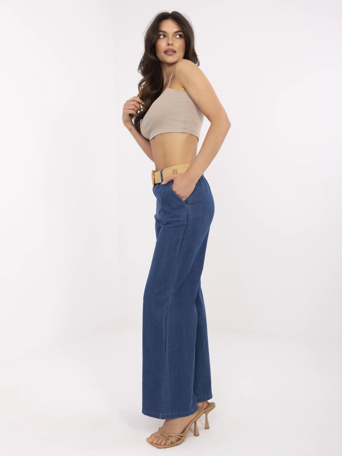 Tmavomodré nohavice s vysokým pásom a 7/8 dĺžkou