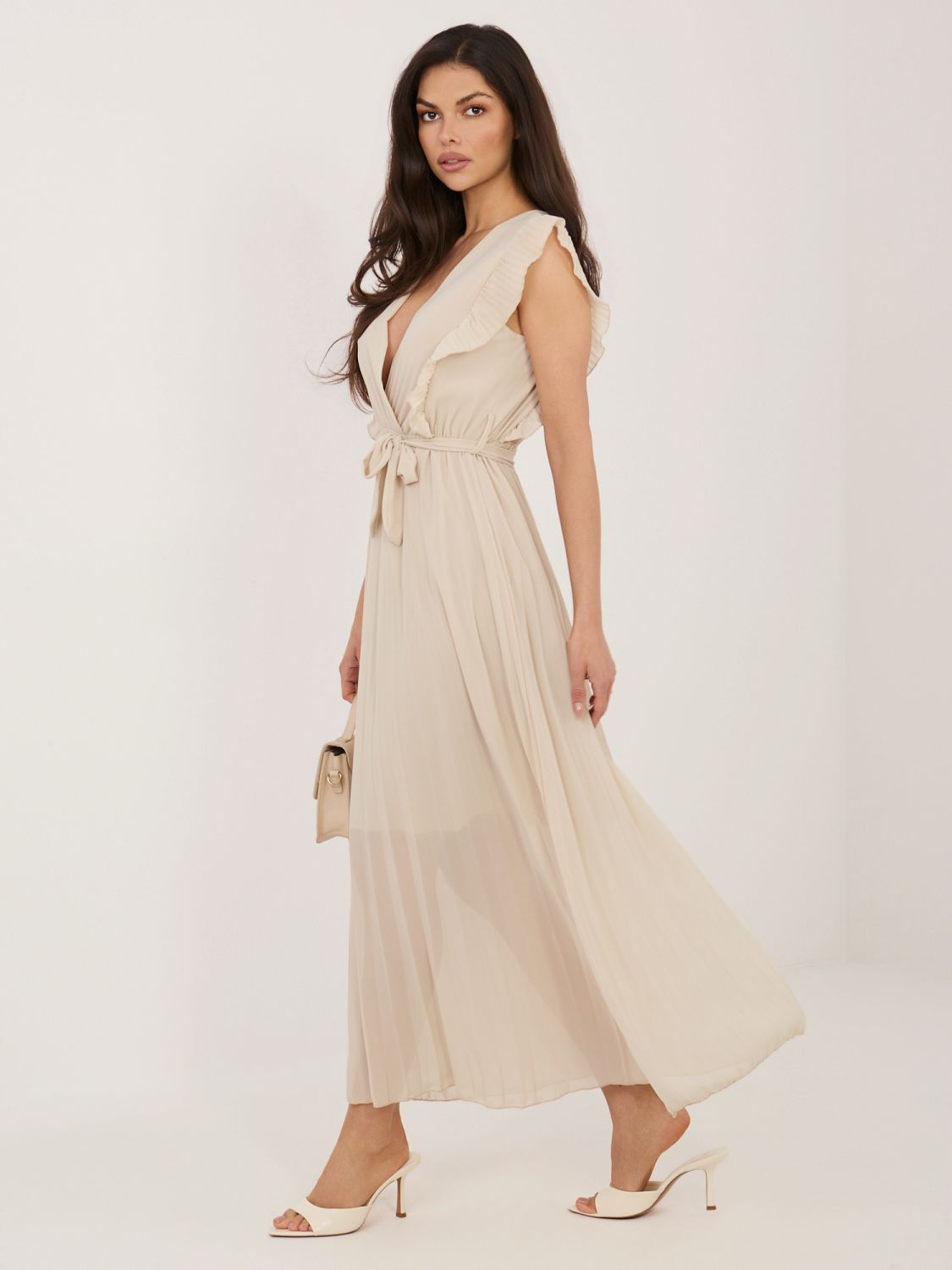Béžové rozšírené midi šaty s opaskom