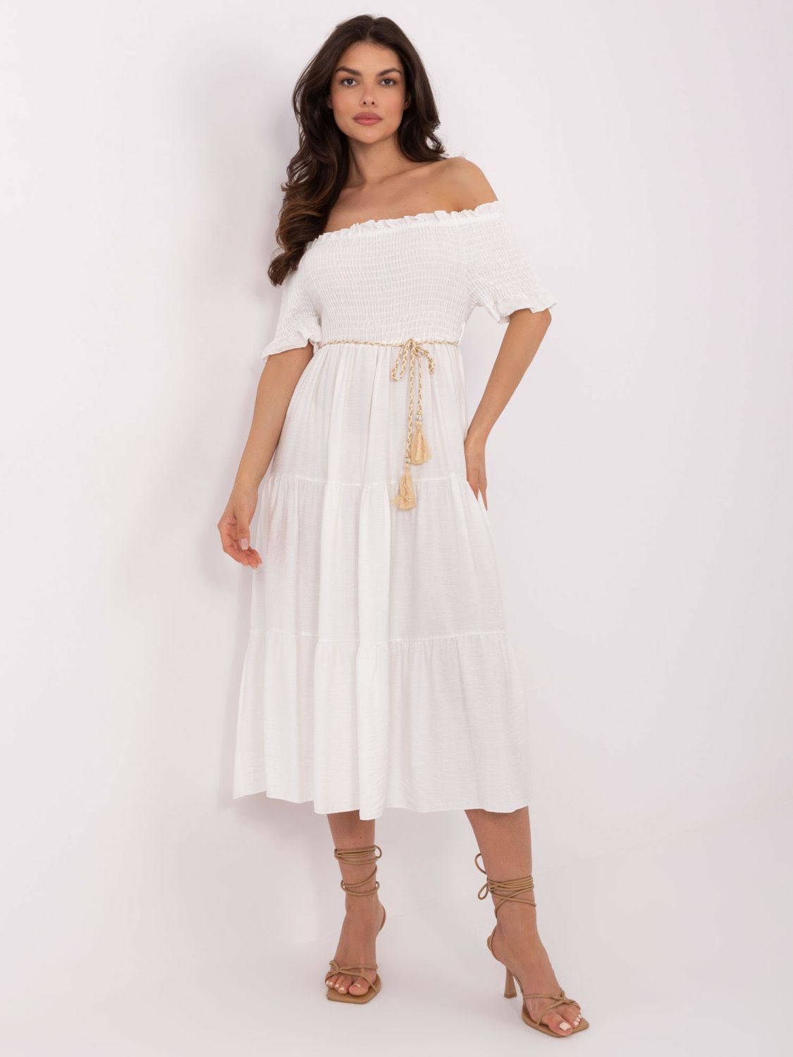 Ecru letné midi šaty s off-shoulder strihom