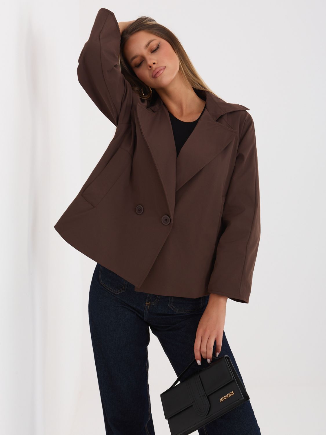 Krátky prechodný kabát s podšívkou, tmavohnedý