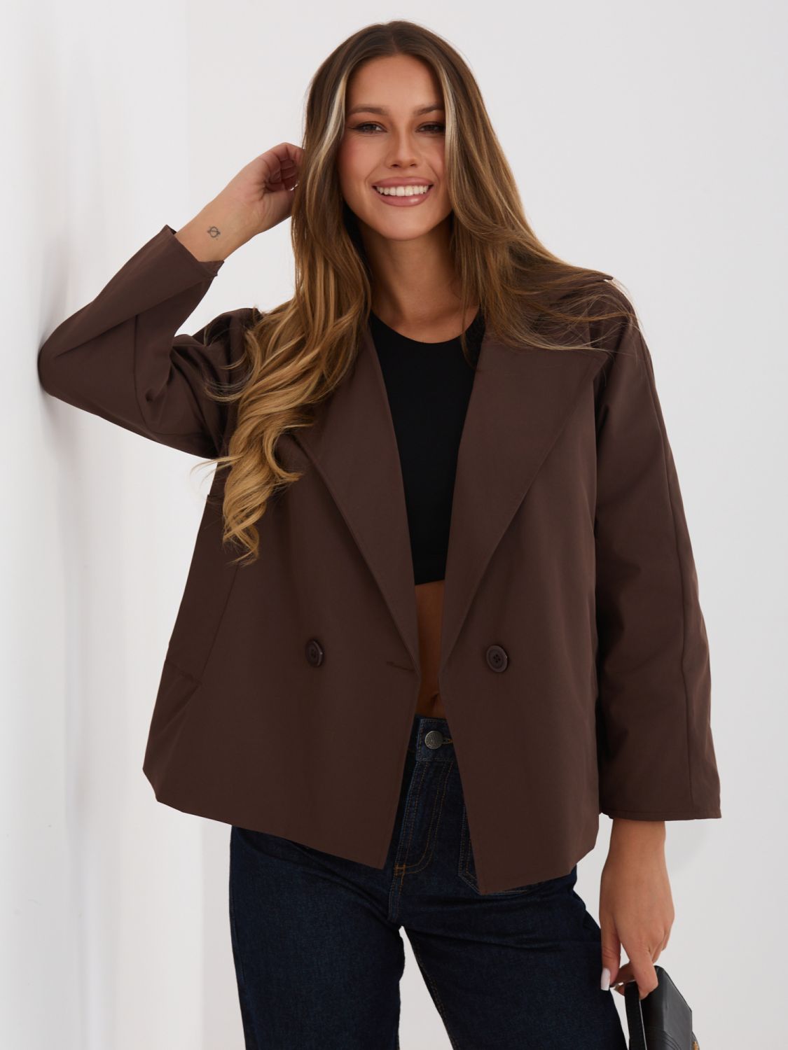 Krátky prechodný kabát s podšívkou, tmavohnedý