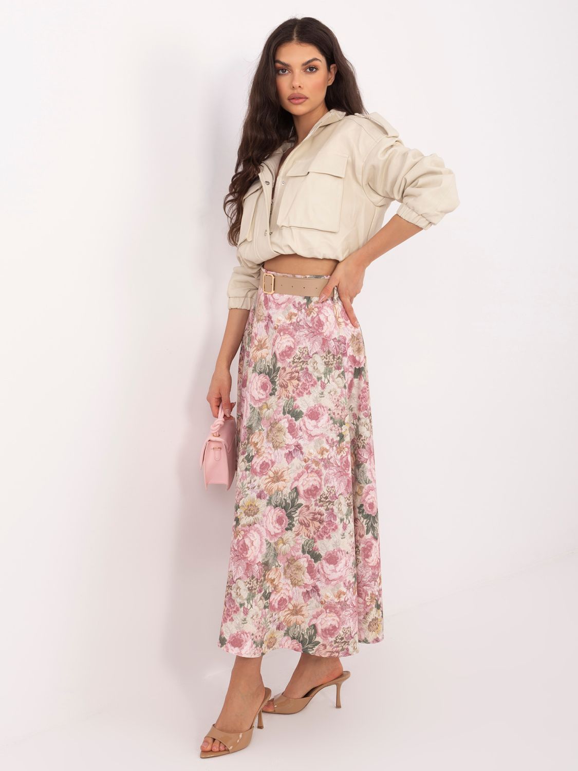 Elegantná midi sukňa s kvetinovým vzorom a opaskom, ružová