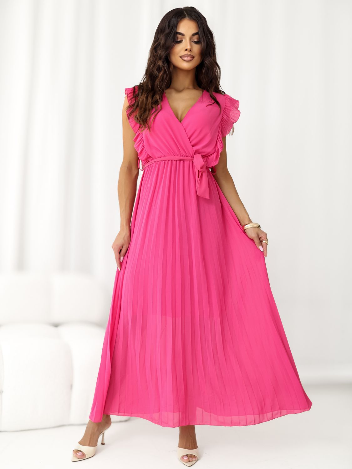 Rozšírené midi šaty s opaskom v tmavoružovej farbe