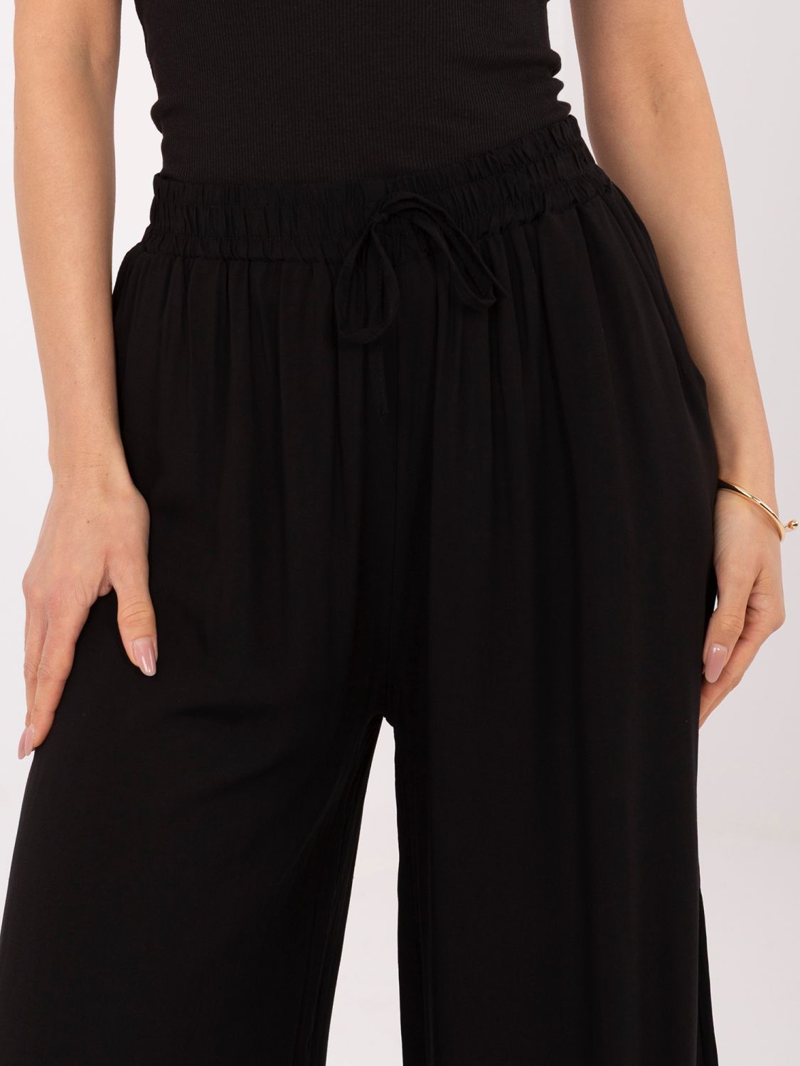 Čierne palazzo nohavice z viskózy
