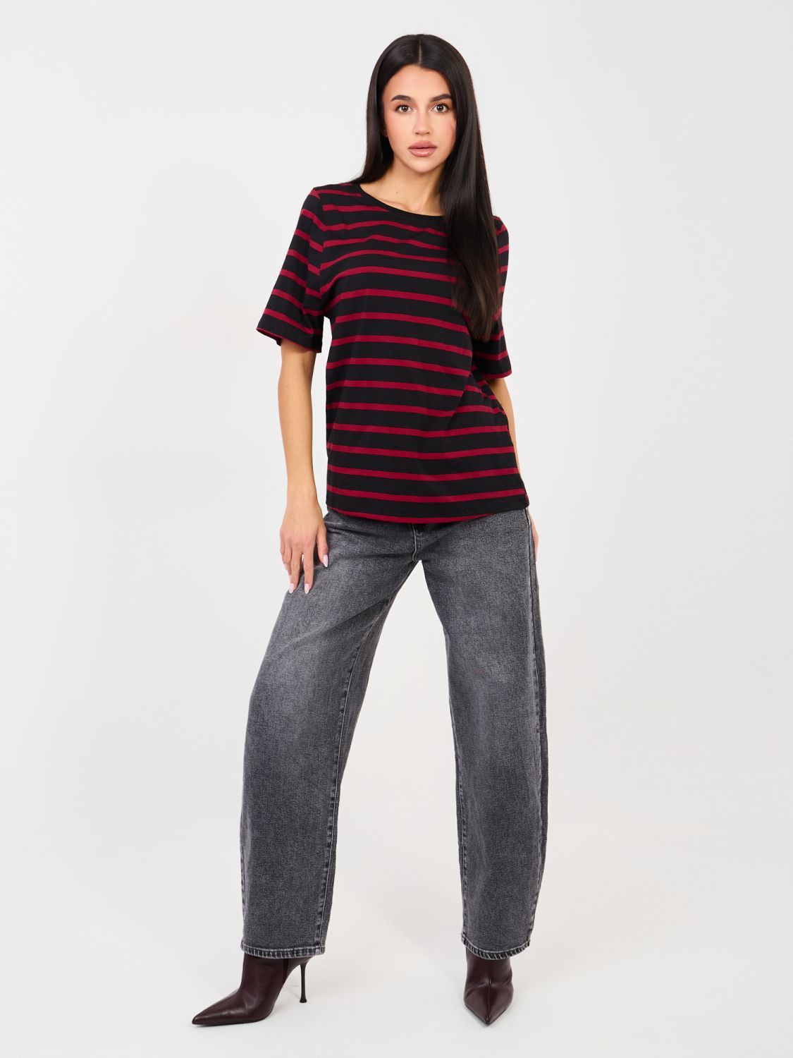 Viacfarebné pruhované tričko s krátkym rukávom