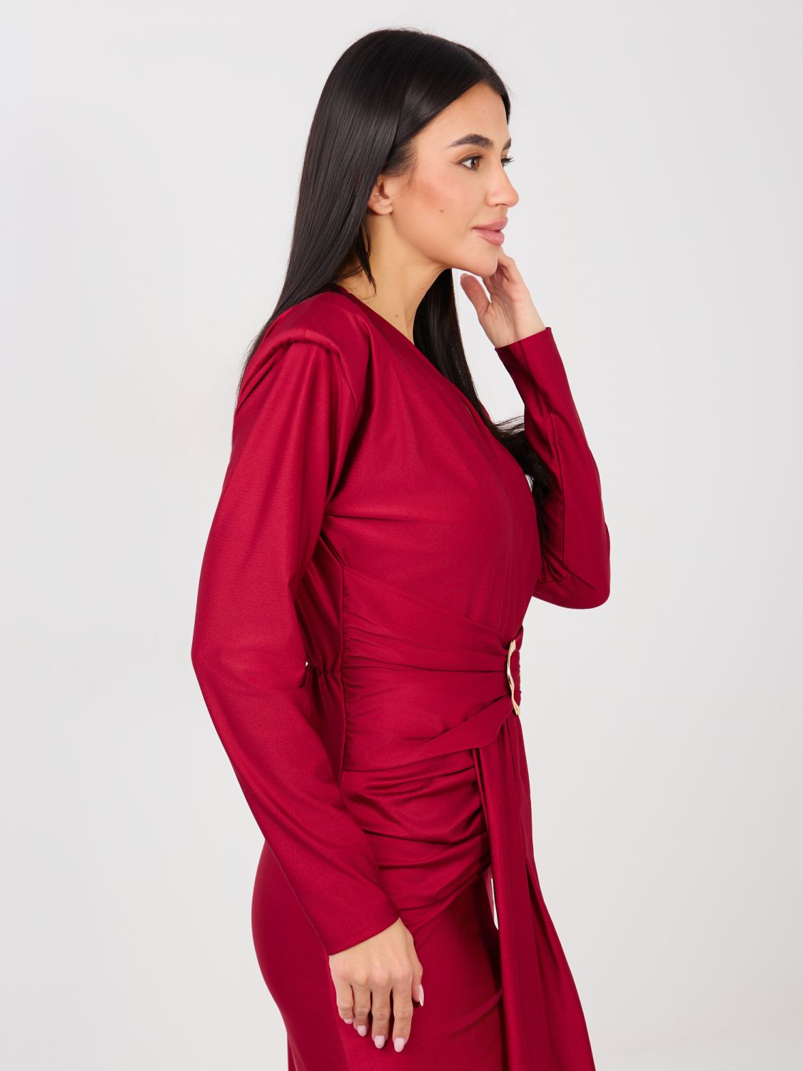 Červené elegantné maxi šaty s dlhým rukávom a prekladaným výstrihom