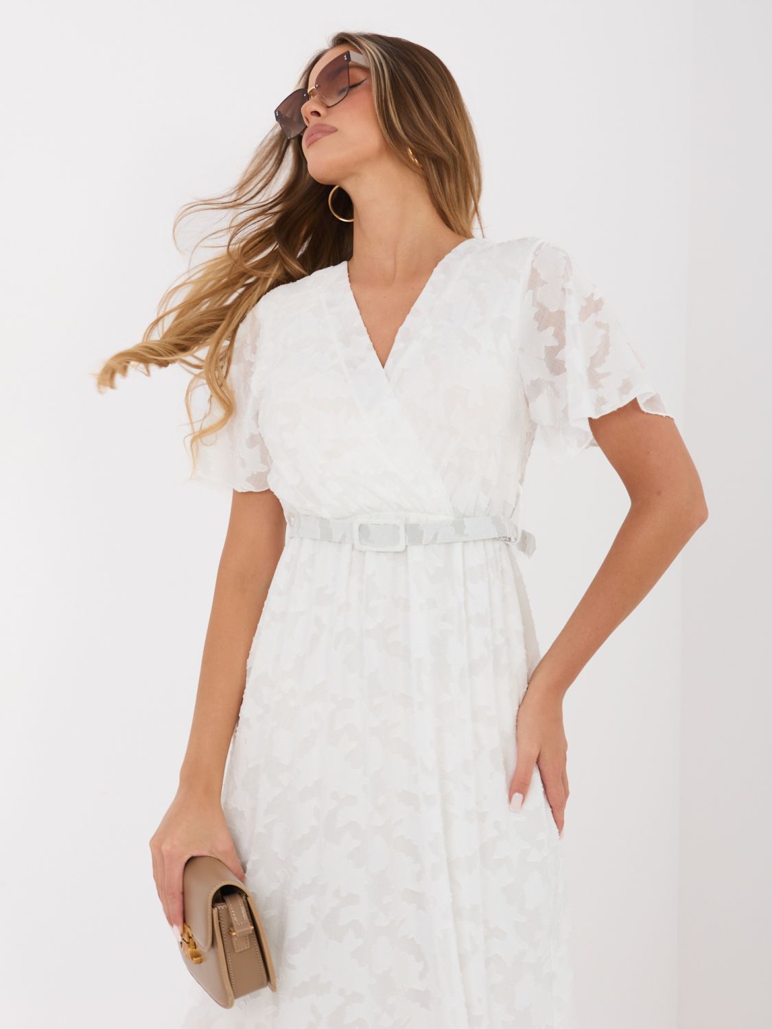 Ecru rozšírené midi šaty s opaskom