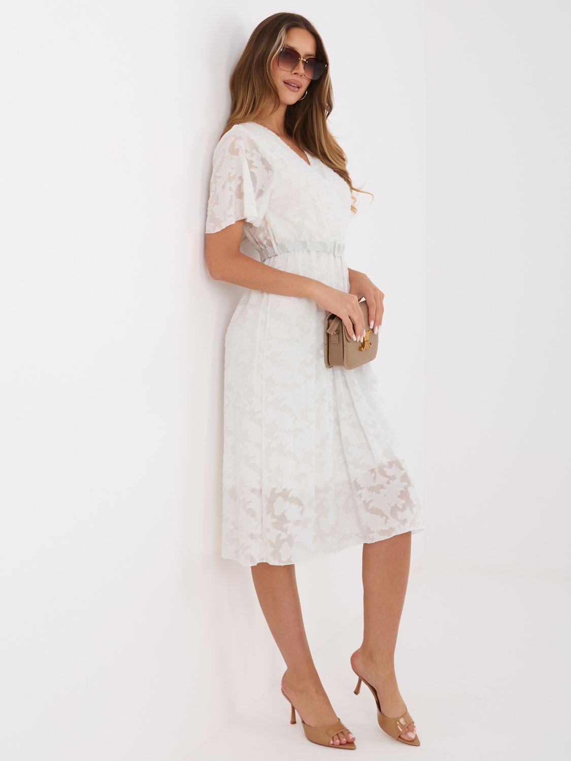 Ecru rozšírené midi šaty s opaskom