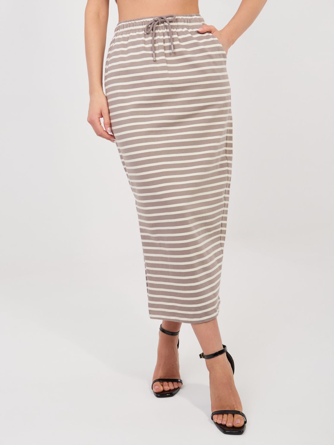 Béžová midi sukňa s pásikmi a vreckami