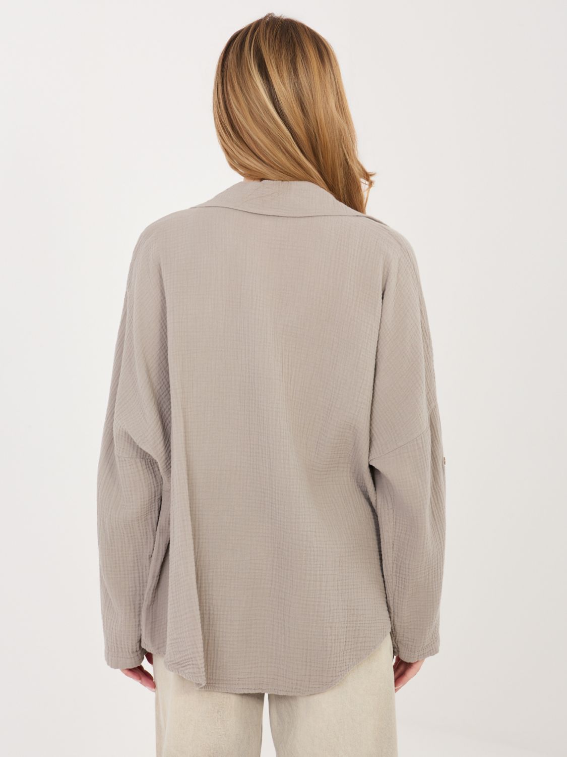 Béžová bavlnená košeľa s golierom