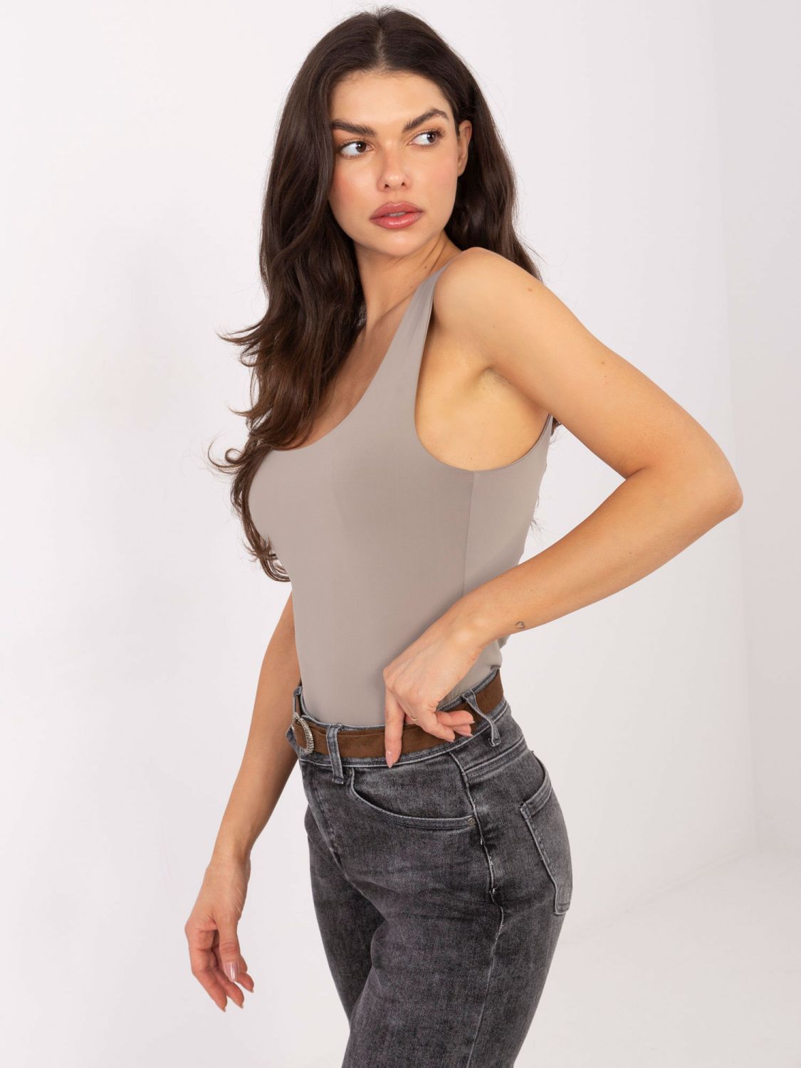 Béžový hladký top bez rukávov