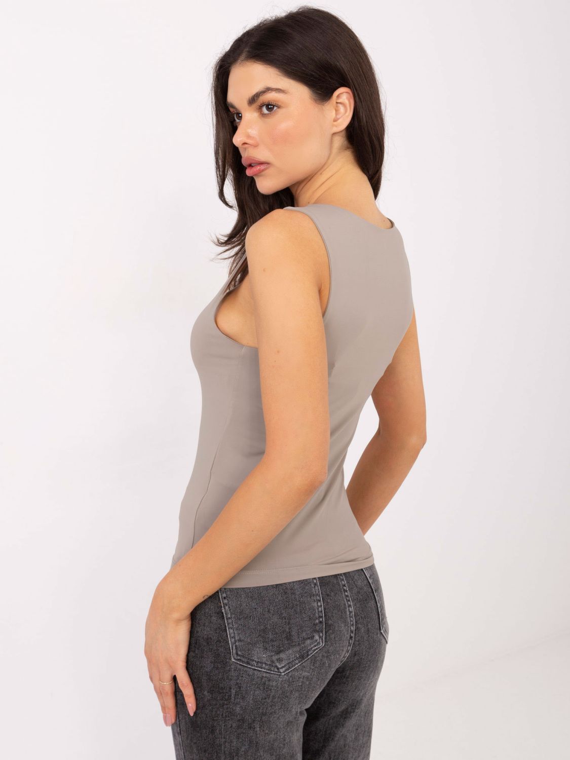 Béžový hladký top bez rukávov