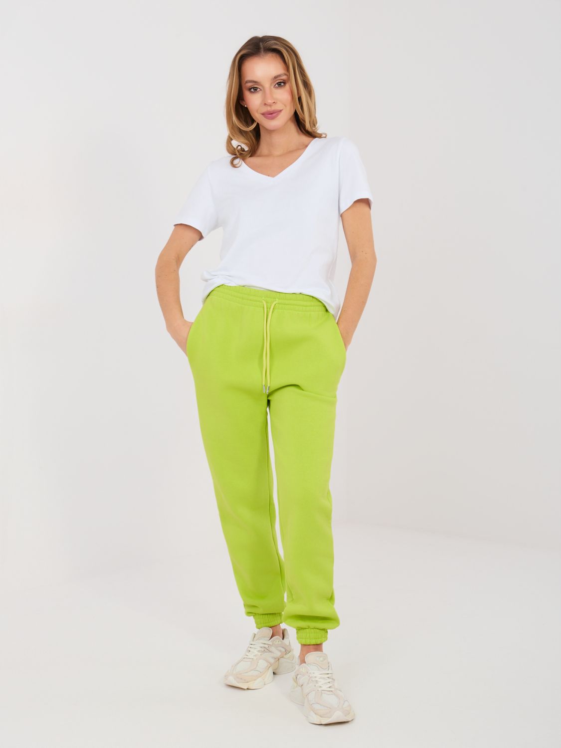 Limetkové dámske teplákové joggery s vysokým pásom
