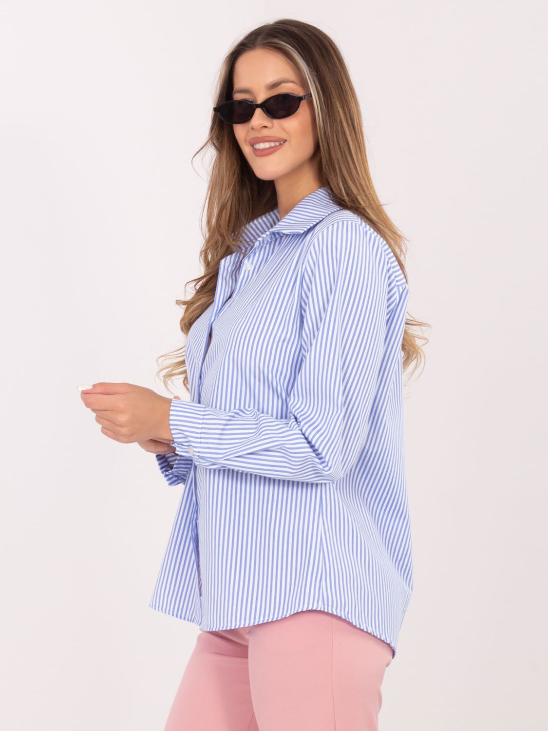 Dámska modrá pruhovaná košeľa s golierom