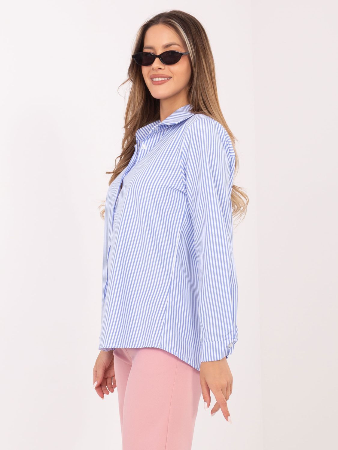Dámska modrá pruhovaná košeľa s golierom